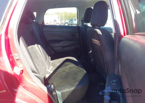 2014 Mitsubishi Outlander Sport Es z USA, uszkodzony, nr VIN 4A4AP3AU7EE010949